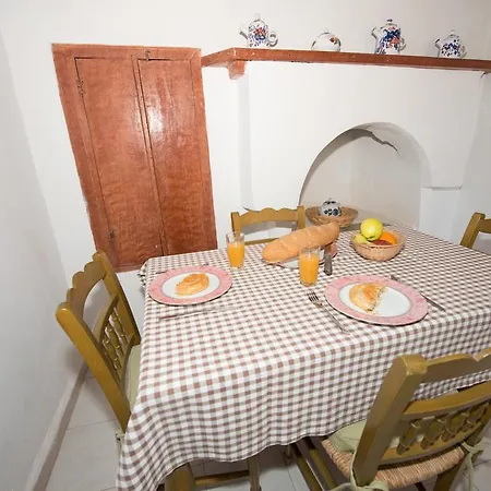 Perivoli Sými